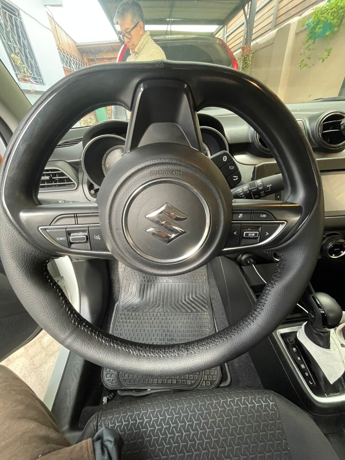 forrar volantes de piel piel para tapizar volante en santiago monocromatico