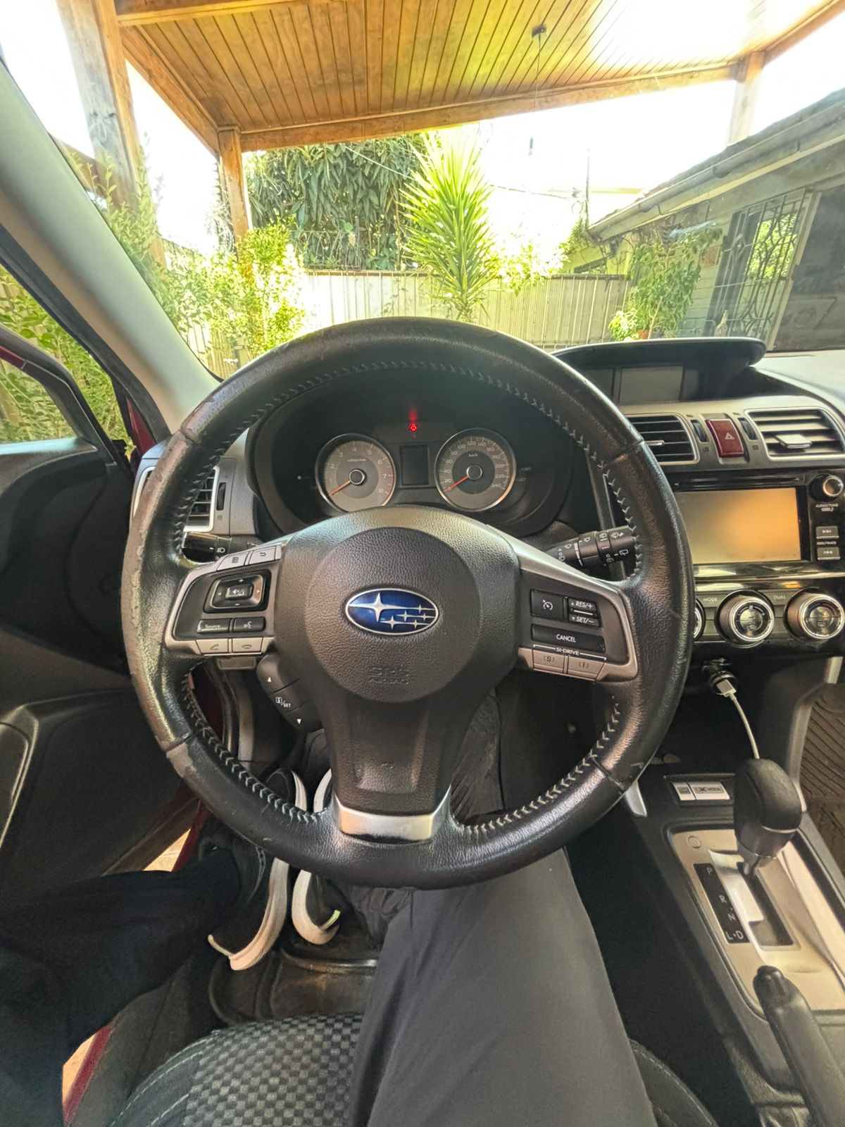 tapizado de volante de cuero tapizado de volante en piel en santiago monocromatico