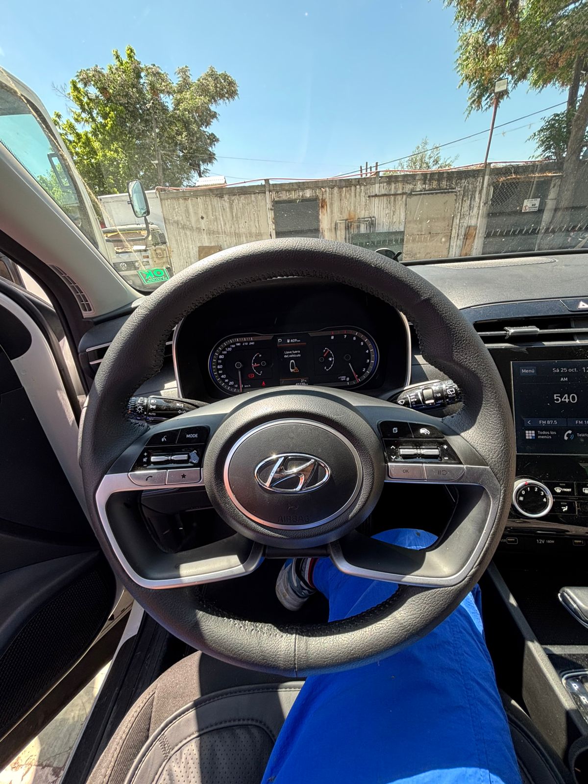 tapizar volante alcantara precio en alcantara en santiago monocromatico